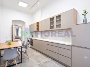 Prodej bytu 3+1, Praha - Josefov, Žatecká, 101 m2