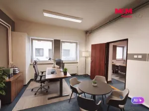 Pronájem obchodního prostoru, Staré Město, Železniční I, 83 m2
