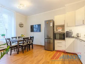 Prodej bytu 3+1, Slaný, Ouvalova, 94 m2
