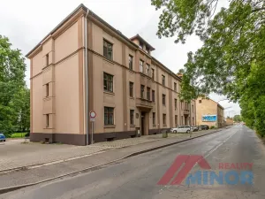 Prodej bytu 3+1, Slaný, Ouvalova, 94 m2