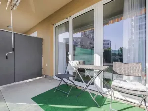 Prodej bytu 1+kk, Praha - Horní Měcholupy, Mantovská, 40 m2