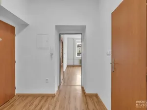 Pronájem bytu 2+1, Hradec Králové, Průmyslová, 55 m2