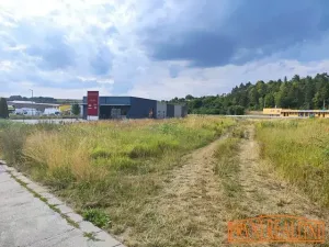Prodej komerčního pozemku, Popovice, 8560 m2
