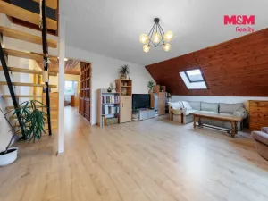 Prodej rodinného domu, Karlovy Vary - Dvory, V Lučinách, 330 m2