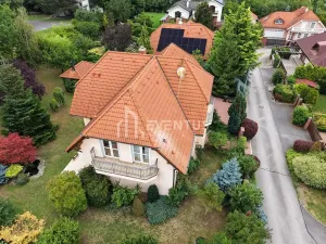Prodej rodinného domu, Praha - Lysolaje, Nad Helmrovkou, 300 m2
