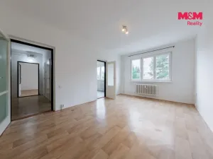 Prodej bytu 2+1, Rotava, Sídliště, 53 m2