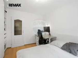 Prodej bytu 3+kk, Praha - Braník, Údolní, 68 m2