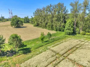 Prodej komerčního pozemku, Černožice, 528 m2
