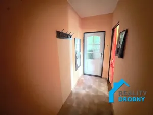 Pronájem atypického bytu, Jílové, Teplická, 95 m2