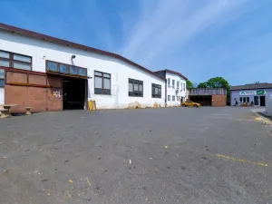 Prodej výrobních prostor, Zlatníky-Hodkovice, 3145 m2