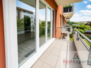 Prodej bytu 2+kk, Praha - Pitkovice, Lošáková, 87 m2
