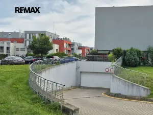 Pronájem bytu 2+kk, Praha - Pitkovice, Pečárková, 52 m2