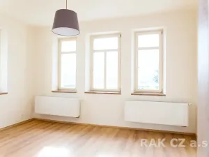 Prodej činžovního domu, Praha - Radotín, Prvomájová, 338 m2