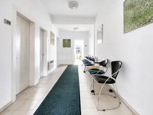 Prodej činžovního domu, Křižanov, Benešovo náměstí, 530 m2