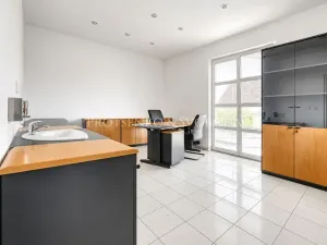Prodej činžovního domu, Křižanov, Benešovo náměstí, 530 m2