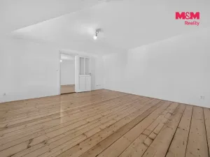 Pronájem rodinného domu, Jindřichův Hradec - Jindřichův Hradec III, U Nemocnice, 164 m2