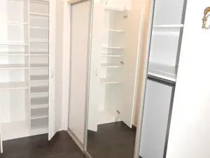 Pronájem bytu 2+1, Praha - Nusle, náměstí Bratří Synků, 77 m2