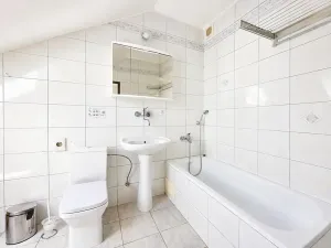 Pronájem vily, Praha - Braník, U háje, 380 m2