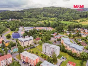 Prodej bytu 3+1, Karlovy Vary, Svatošská, 82 m2