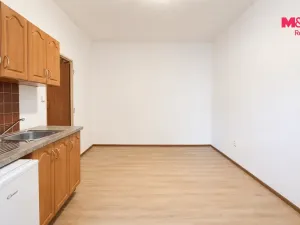 Pronájem bytu 1+kk, Olomouc - Hodolany, Zeyerova, 23 m2
