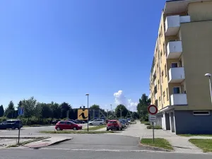 Prodej komerční, Kroměříž, Zborovská, 13 m2