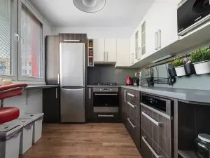 Prodej bytu 3+kk, Kolín, Čechovy sady, 62 m2