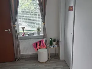 Pronájem obchodního prostoru, Čáslav, Formíkova, 20 m2