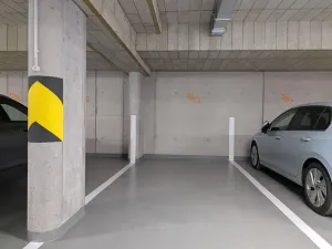 Pronájem bytu 1+kk, Praha - Radlice, U Komína, 34 m2