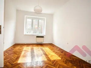 Pronájem bytu 2+1, Praha - Vršovice, Tolstého, 49 m2
