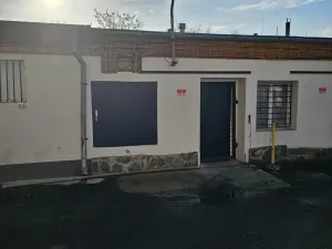 Pronájem skladu, Ústí nad Labem, Jateční, 130 m2