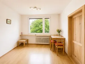 Pronájem bytu 2+kk, Liberec, nám. Tržní, 36 m2