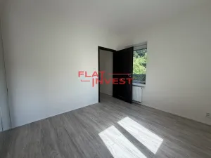 Pronájem bytu 2+kk, Liberec, Dopravní, 32 m2