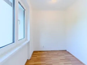 Prodej bytu 4+1, Praha - Záběhlice, Hrusická, 70 m2