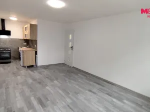Pronájem bytu 2+kk, Most, Josefa Ševčíka, 40 m2