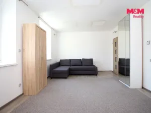 Pronájem bytu 2+kk, Opatovice nad Labem, Hradecká, 67 m2