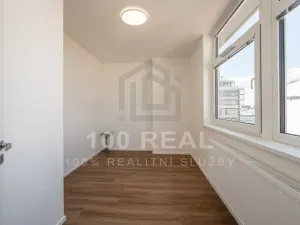 Pronájem bytu 2+kk, Pardubice, třída Míru, 44 m2