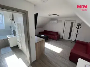 Prodej rodinného domu, Kobylí, 350 m2