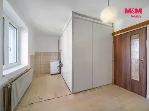 Prodej bytu 3+1, Domažlice, Ladova, 76 m2