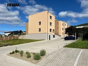 Pronájem bytu 1+kk, Beroun, Vinařská, 33 m2
