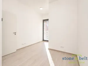Pronájem bytu 2+kk, Praha - Nusle, U Pernštejnských, 47 m2