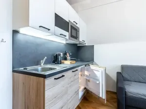 Pronájem bytu 1+kk, Praha - Staré Město, Revoluční, 28 m2