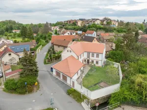 Pronájem rodinného domu, Stehelčeves, V. Moravce, 383 m2