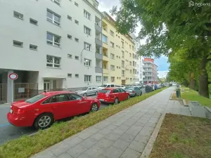 Pronájem bytu 1+kk, Brno, Zvěřinova, 13 m2