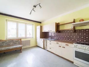 Prodej rodinného domu, Rašovice, 272 m2