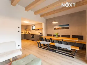 Prodej apartmánu, Staré Město, Sportovní, 83 m2