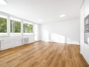 Prodej bytu 3+kk, Praha - Střížkov, Žandovská, 74 m2