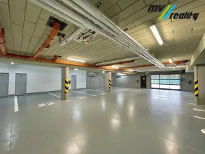 Pronájem garážového stání, Lysá nad Labem, Šípková, 12 m2
