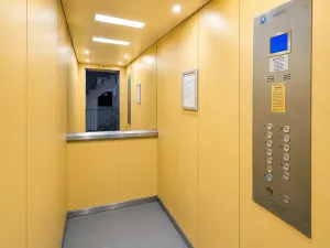 Pronájem bytu 1+kk, Praha - Záběhlice, Bramboříková, 42 m2