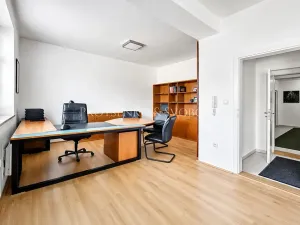 Prodej vily, Křižanov, Benešovo náměstí, 530 m2