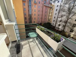 Pronájem bytu 2+kk, Praha - Žižkov, Sudoměřská, 47 m2